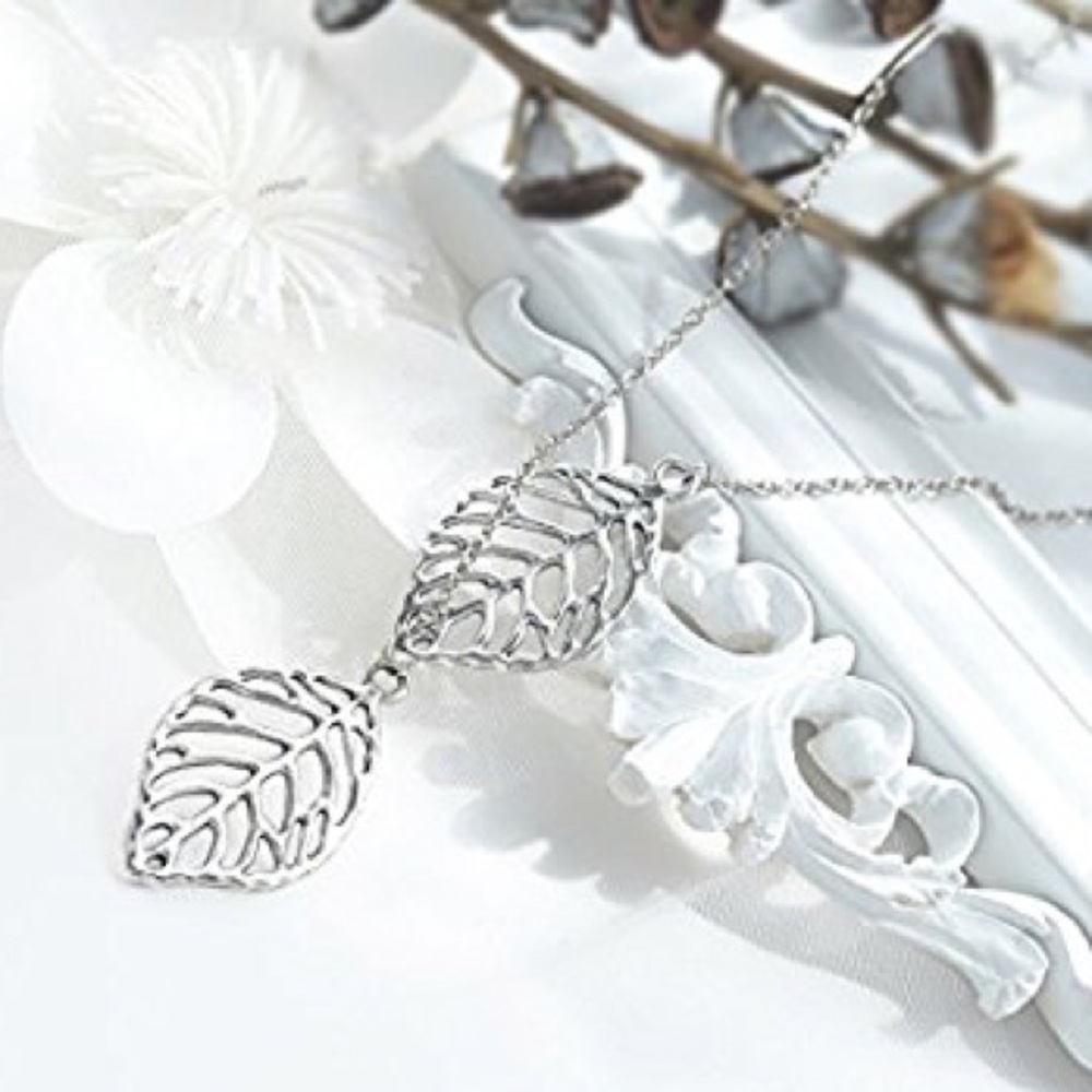 Chic Leaf Shaped Chain Jewelry Necklaces - Picture 5 of 6